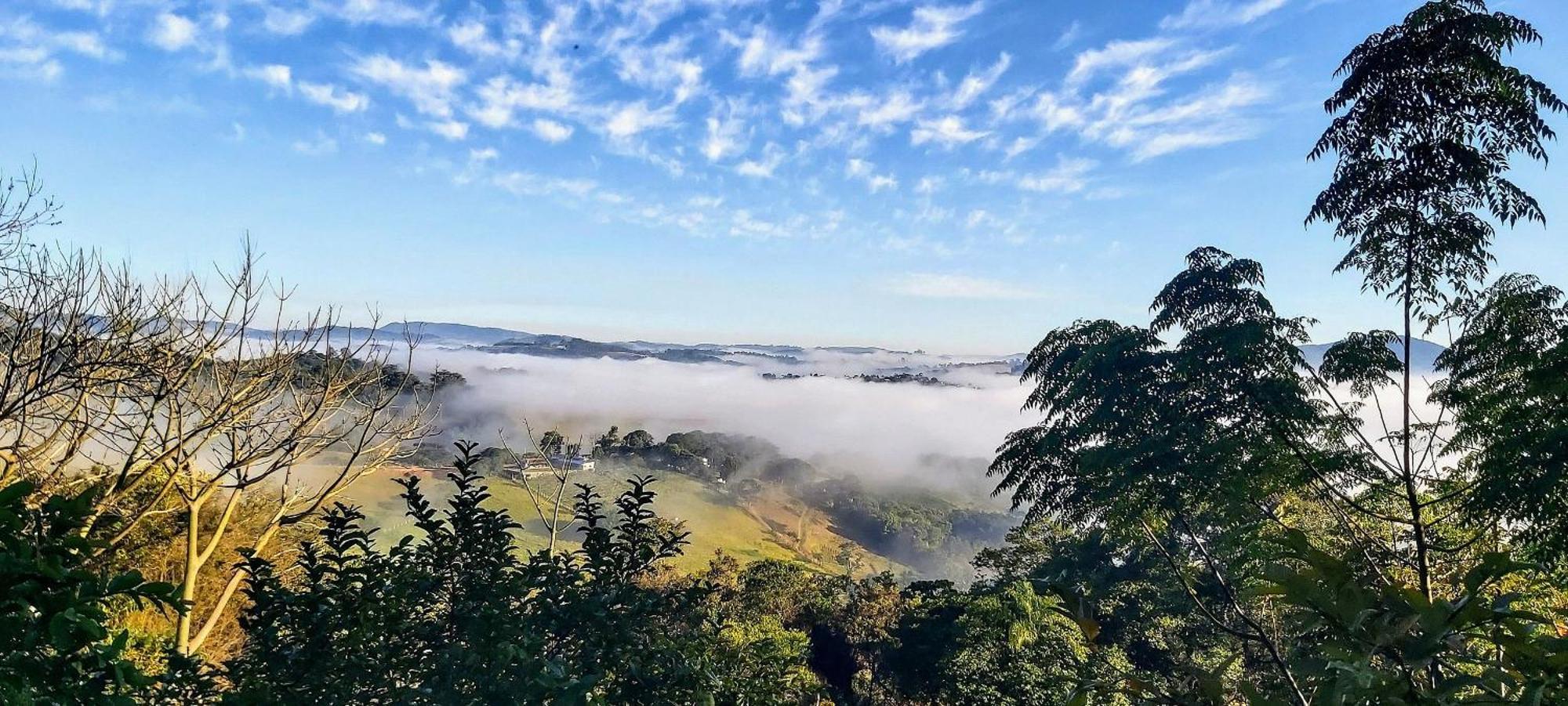 Casa De Campo Araxa Na Montanha Com Piscina Piracaia Buitenkant foto
